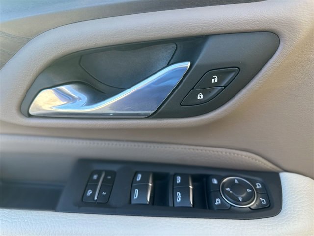 Used 2023 GMC Yukon XL Denali w/ Denali Reserve Package image 14