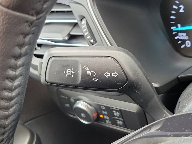 Certified 2021 Ford Escape SEL FWD image 18