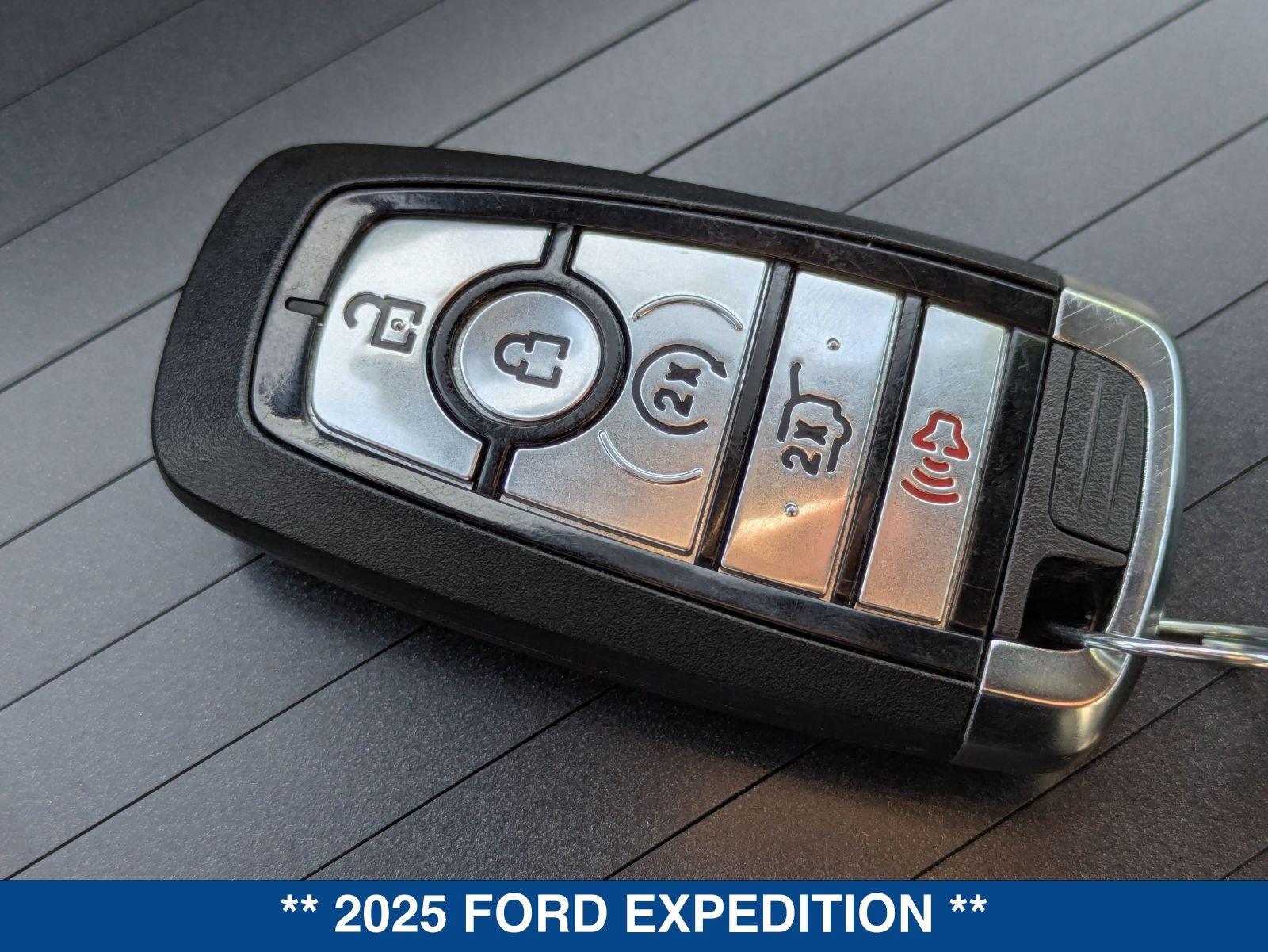 Certified 2025 Ford Expedition Tremor AWD/4WD image 39