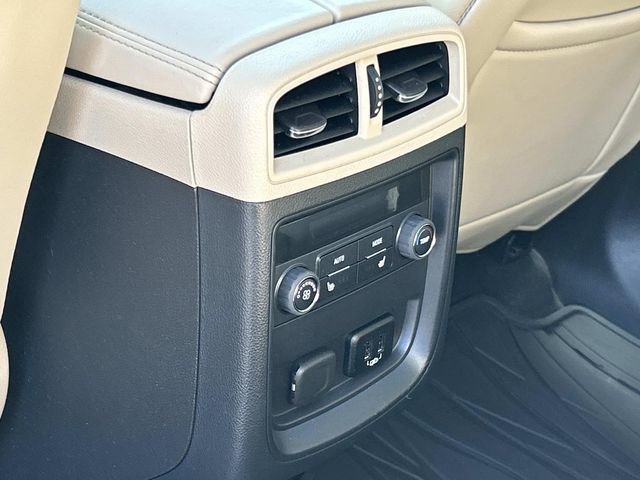 Used 2017 Buick Envision Premium AWD/4WD image 19