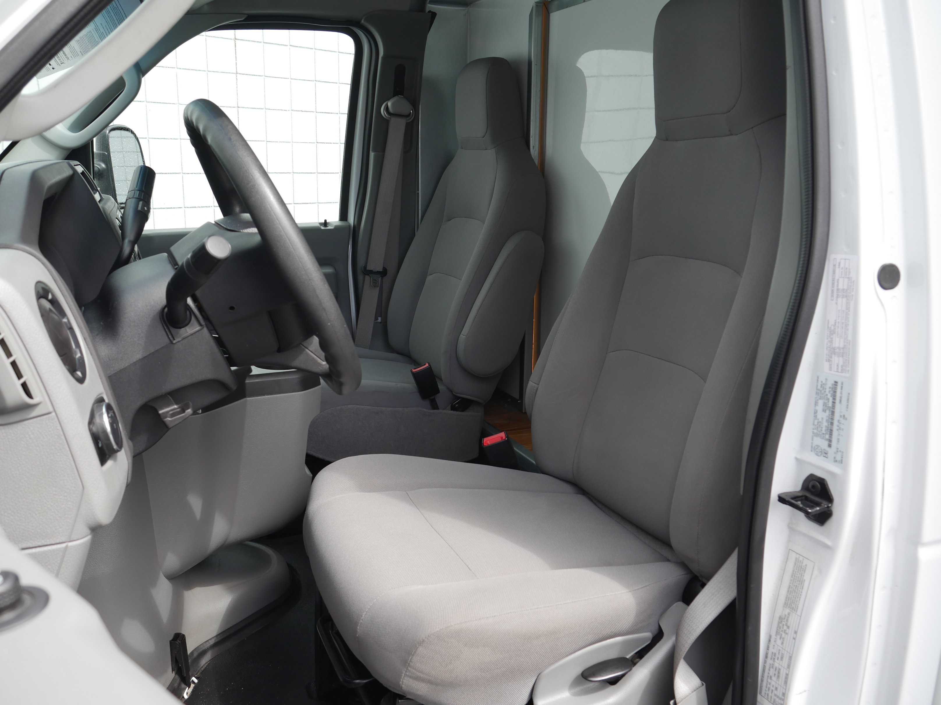 Certified 2025 Ford E-450 and Econoline 450 Super Duty w/ Power Equipment Group RWD image 20