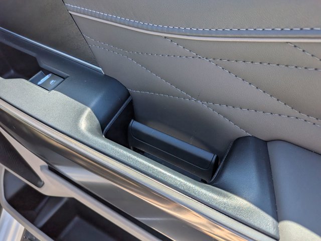 Certified 2026 Ford F450 Platinum w/ Platinum Plus Package image 35