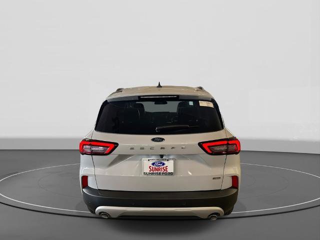 Certified 2025 Ford Escape Base image 3