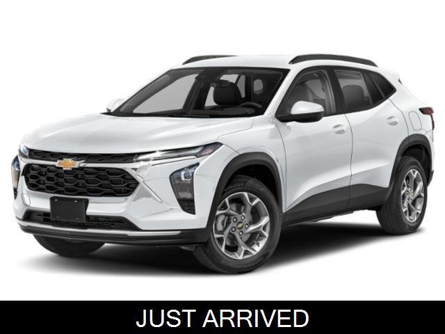 Used 2026 Chevrolet Trax ACTIV w/ Sunroof Package image 1
