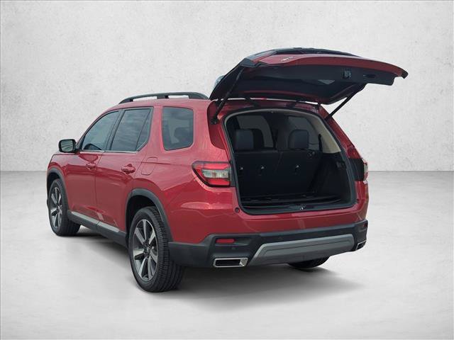 Used 2023 Honda Pilot Elite image 9