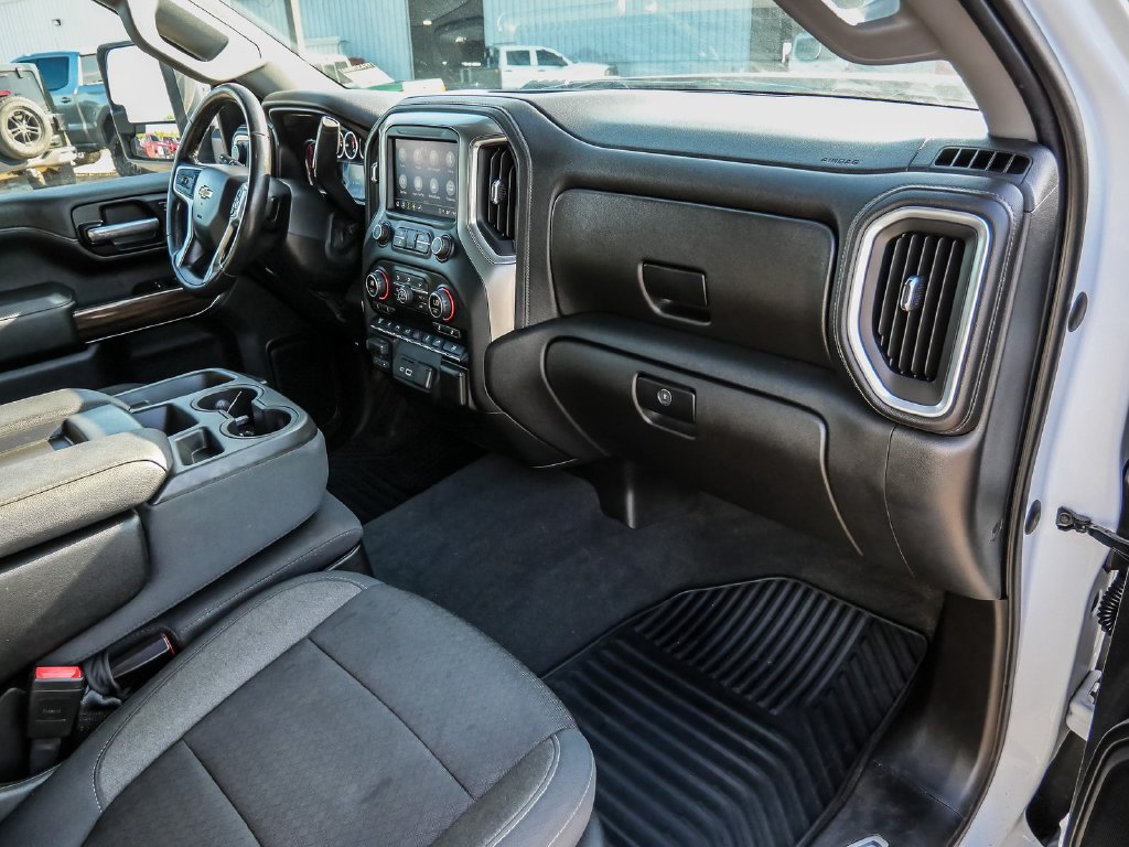 Used 2021 Chevrolet Silverado 2500 LT w/ Convenience Package AWD/4WD image 17