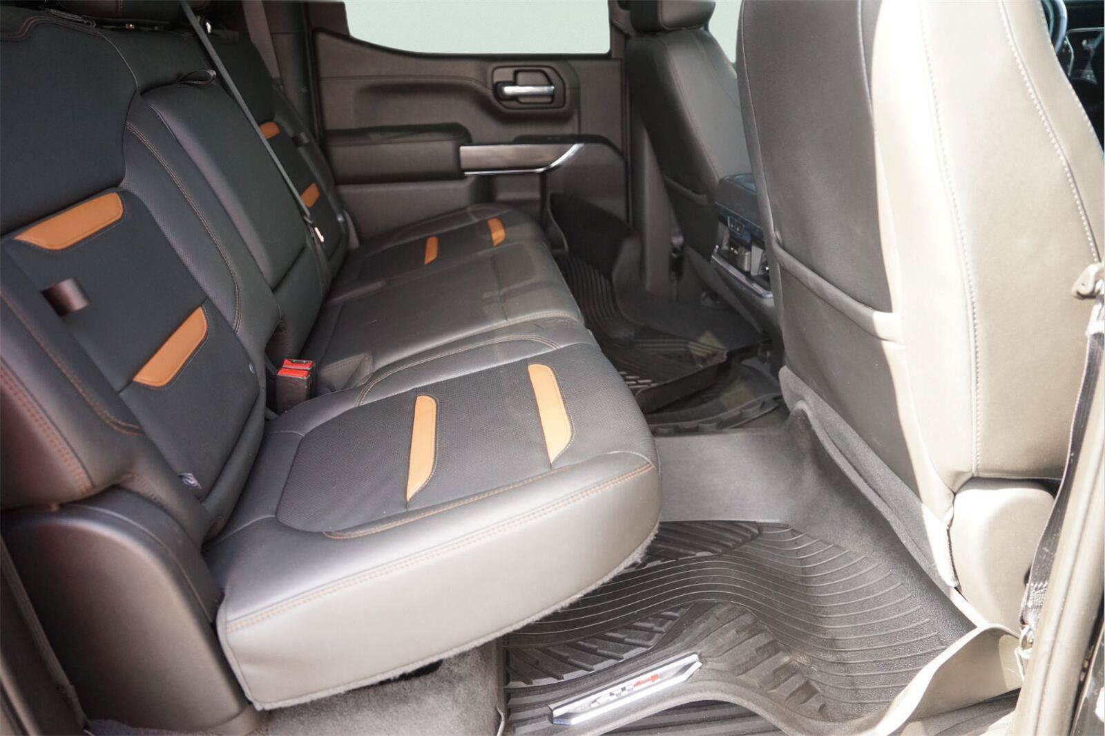 Used 2020 GMC Sierra 1500 AT4 w/ AT4 Premium Package AWD/4WD image 16