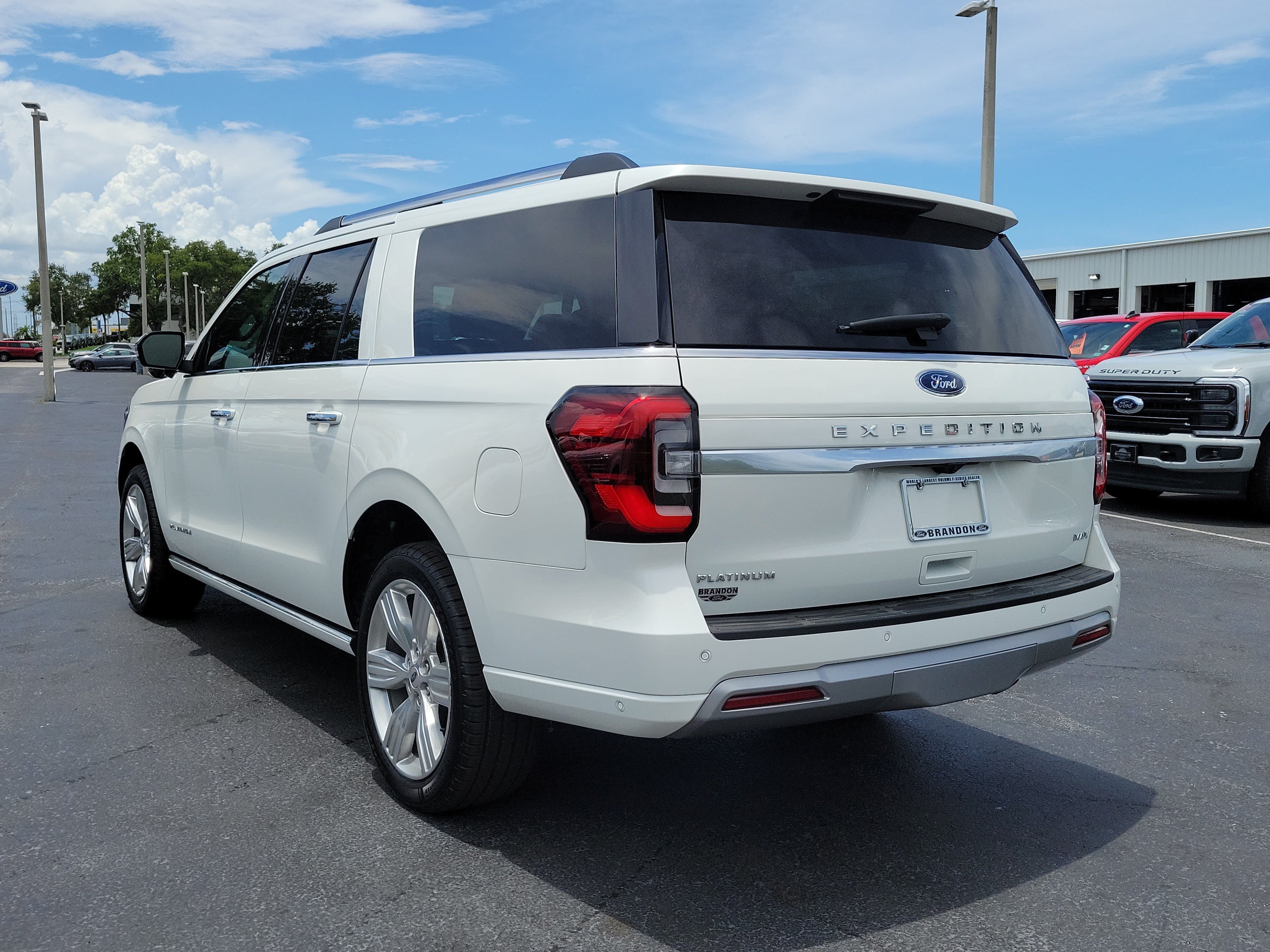 Certified 2024 Ford Expedition Max Platinum AWD/4WD image 7