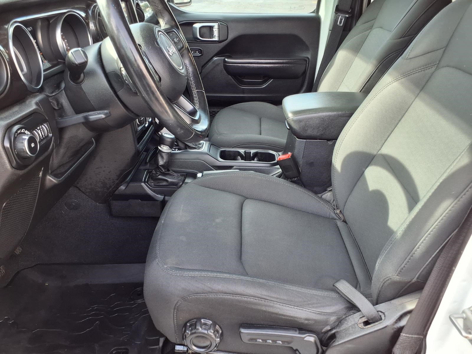 Used 2020 Jeep Wrangler Unlimited Sport AWD/4WD image 12