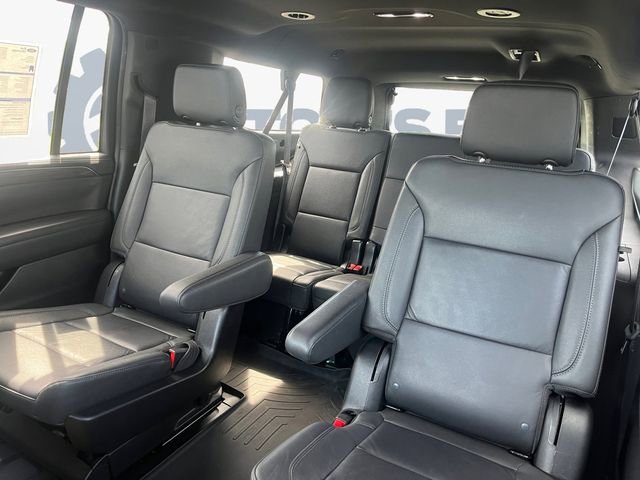 Used 2024 Chevrolet Suburban LT AWD/4WD image 14