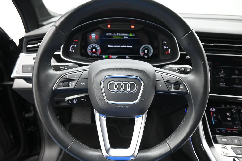 Used 2022 Audi Q7 3.0T Premium Plus w/ Premium Plus Package AWD/4WD image 15