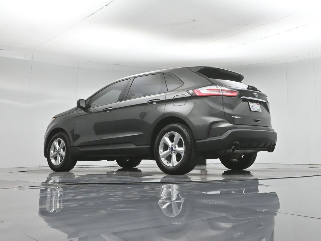 Certified 2019 Ford Edge SE FWD image 52