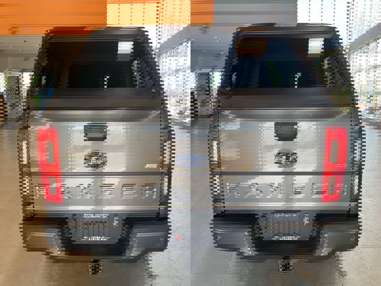 Certified 2019 Ford Ranger XLT w/ Equipment Group 302A Luxury image 4