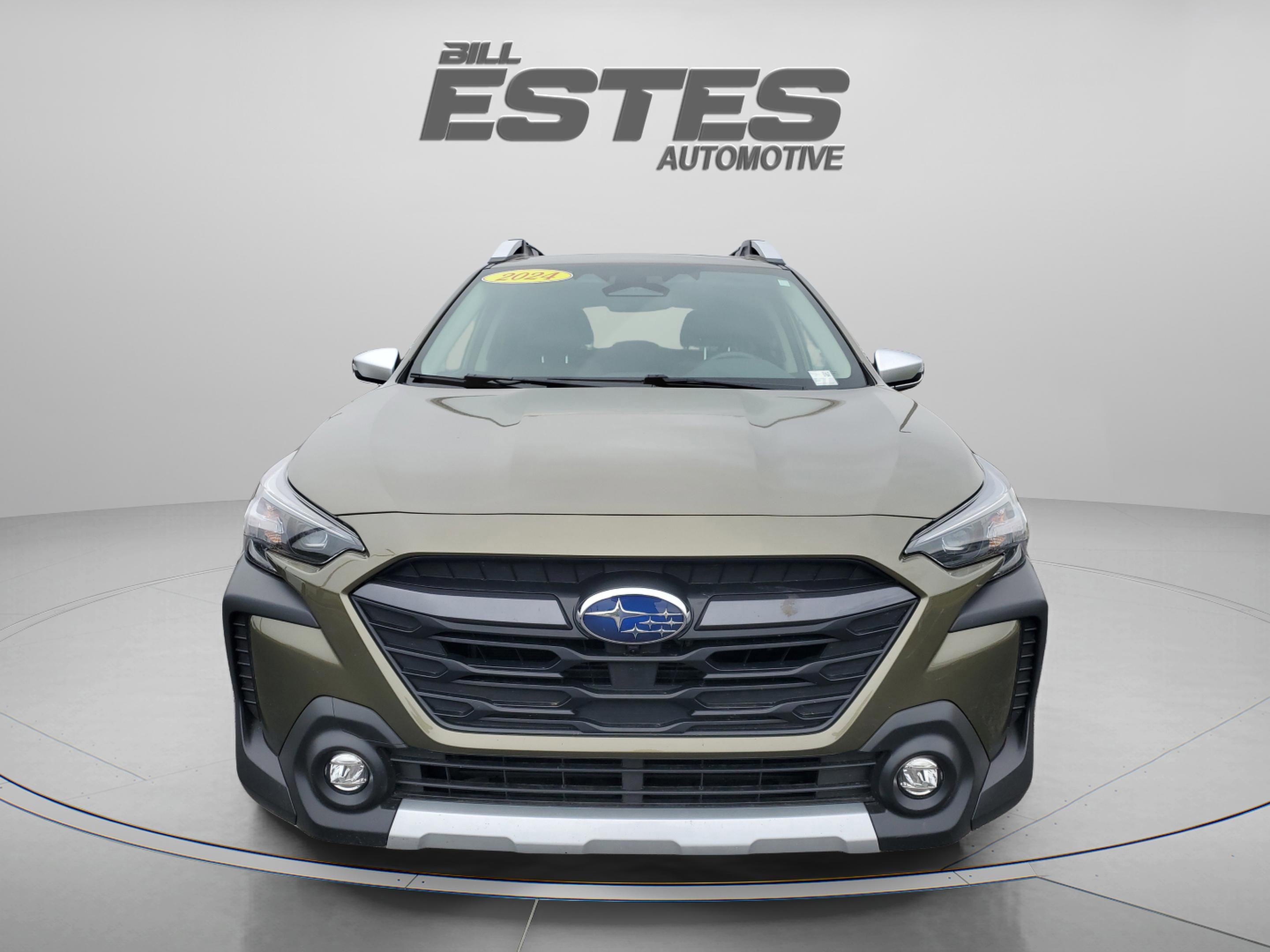 Used 2024 Subaru Outback Touring AWD/4WD image 6