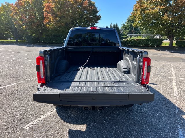 Certified 2025 Ford F250 Lariat w/ Lariat Ultimate Package AWD/4WD image 30