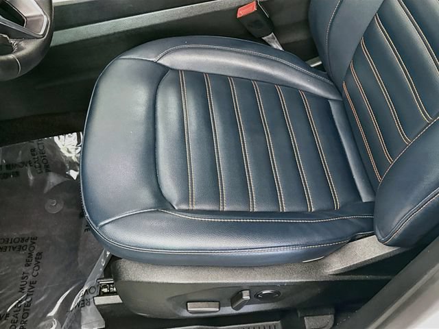 Certified 2022 Ford Edge SEL w/ Sport Appearance Package AWD/4WD image 19