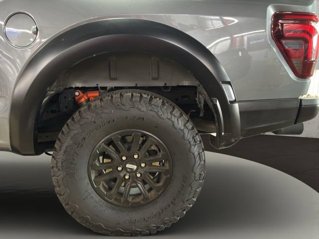 Certified 2025 Ford F150 Raptor AWD/4WD image 31