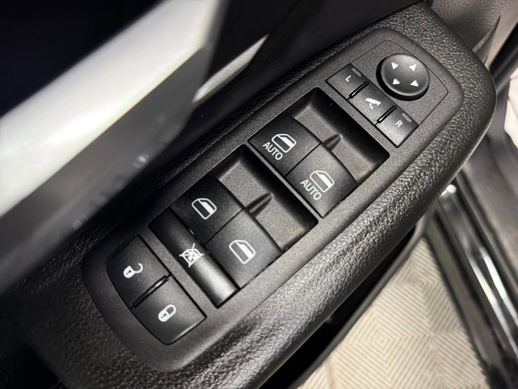 Used 2023 RAM 1500 Big Horn image 17