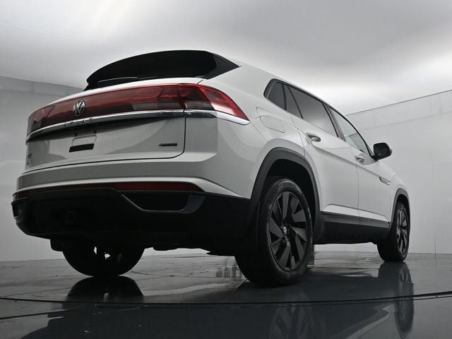 Used 2024 Volkswagen Atlas Cross Sport SE AWD/4WD image 32