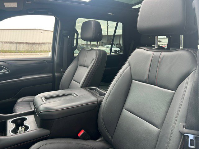 Used 2024 Chevrolet Tahoe RST w/ Luxury Package AWD/4WD image 12