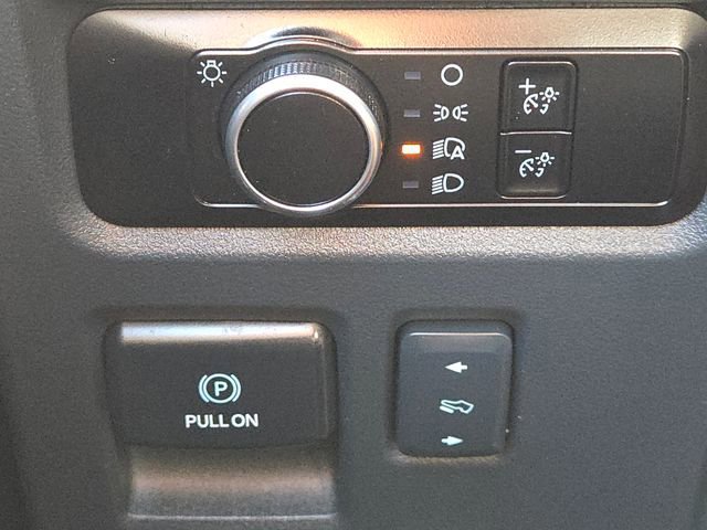 Certified 2024 Ford Expedition Max XLT image 26