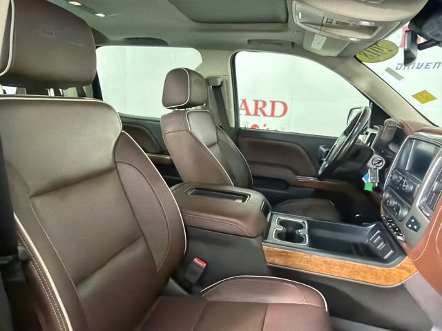 Used 2018 Chevrolet Silverado 1500 High Country AWD/4WD image 16