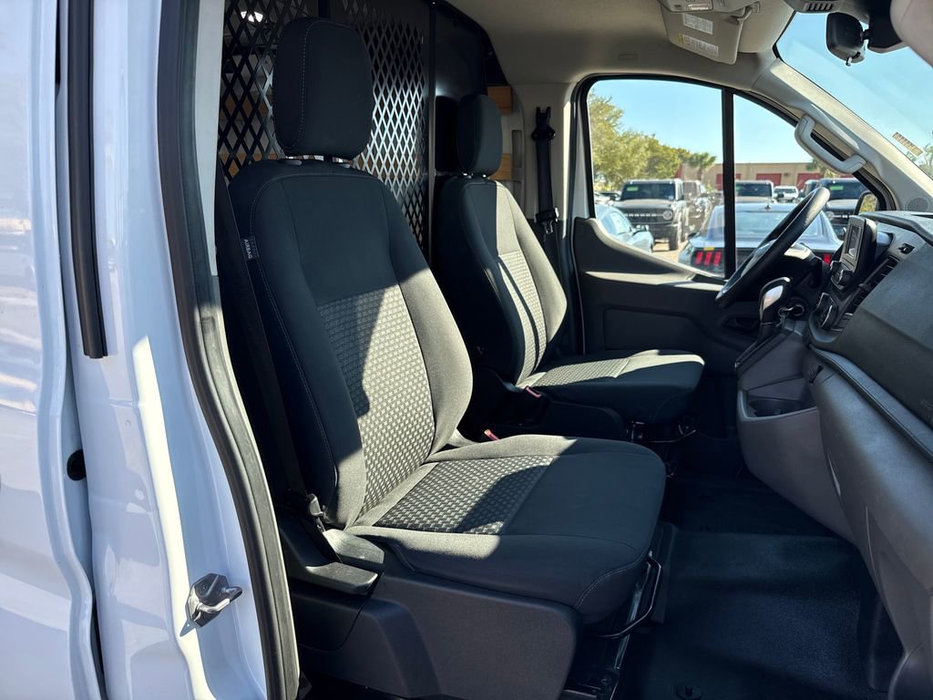 Certified 2024 Ford Transit 250 Low Roof w/ Exterior Upgrade Package image 22
