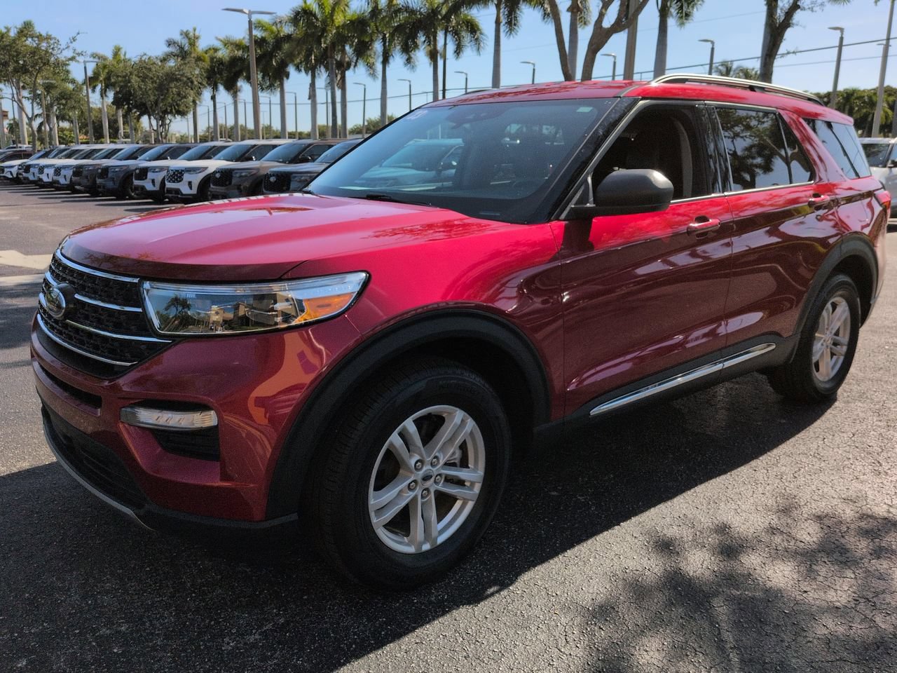 Certified 2023 Ford Explorer XLT w/ Equipment Group 202A AWD/4WD image 8