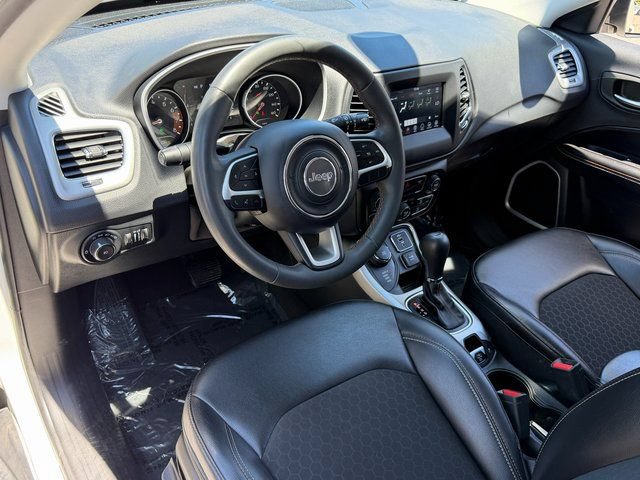 Used 2021 Jeep Compass Latitude AWD/4WD image 35