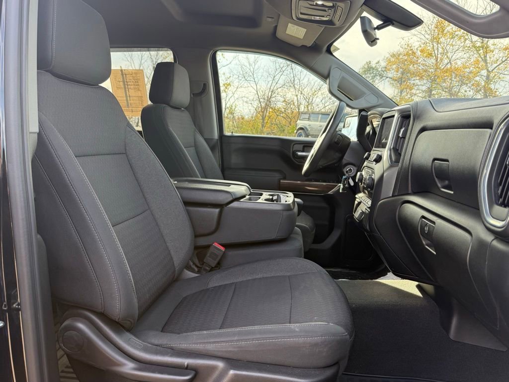 Used 2020 Chevrolet Silverado 1500 LT image 18