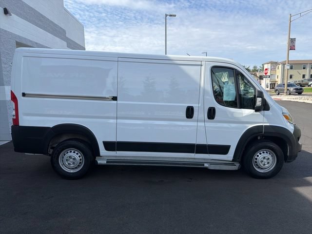 Used 2025 RAM ProMaster 2500 w/ U-Haul Equipment Group FWD image 7