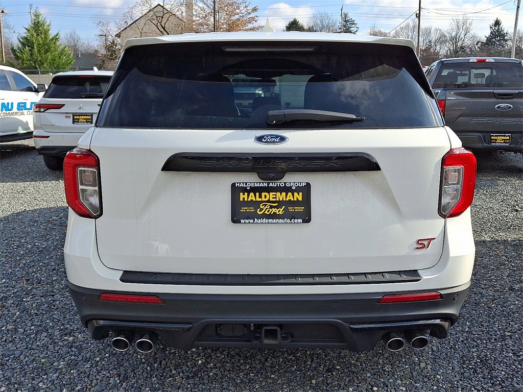 Certified 2022 Ford Explorer ST w/ Equipment Group 401A image 6