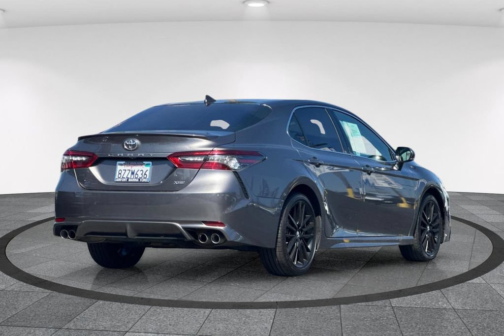 Used 2021 Toyota Camry XSE w/ Carpet Mat Package (TMS) FWD image 5