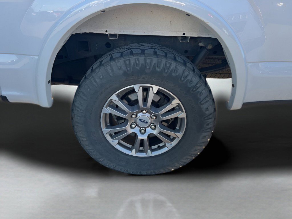 Certified 2019 Ford F150 Lariat image 19