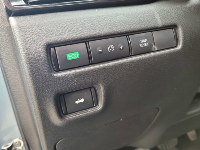 Used 2024 Nissan Sentra SV image 17