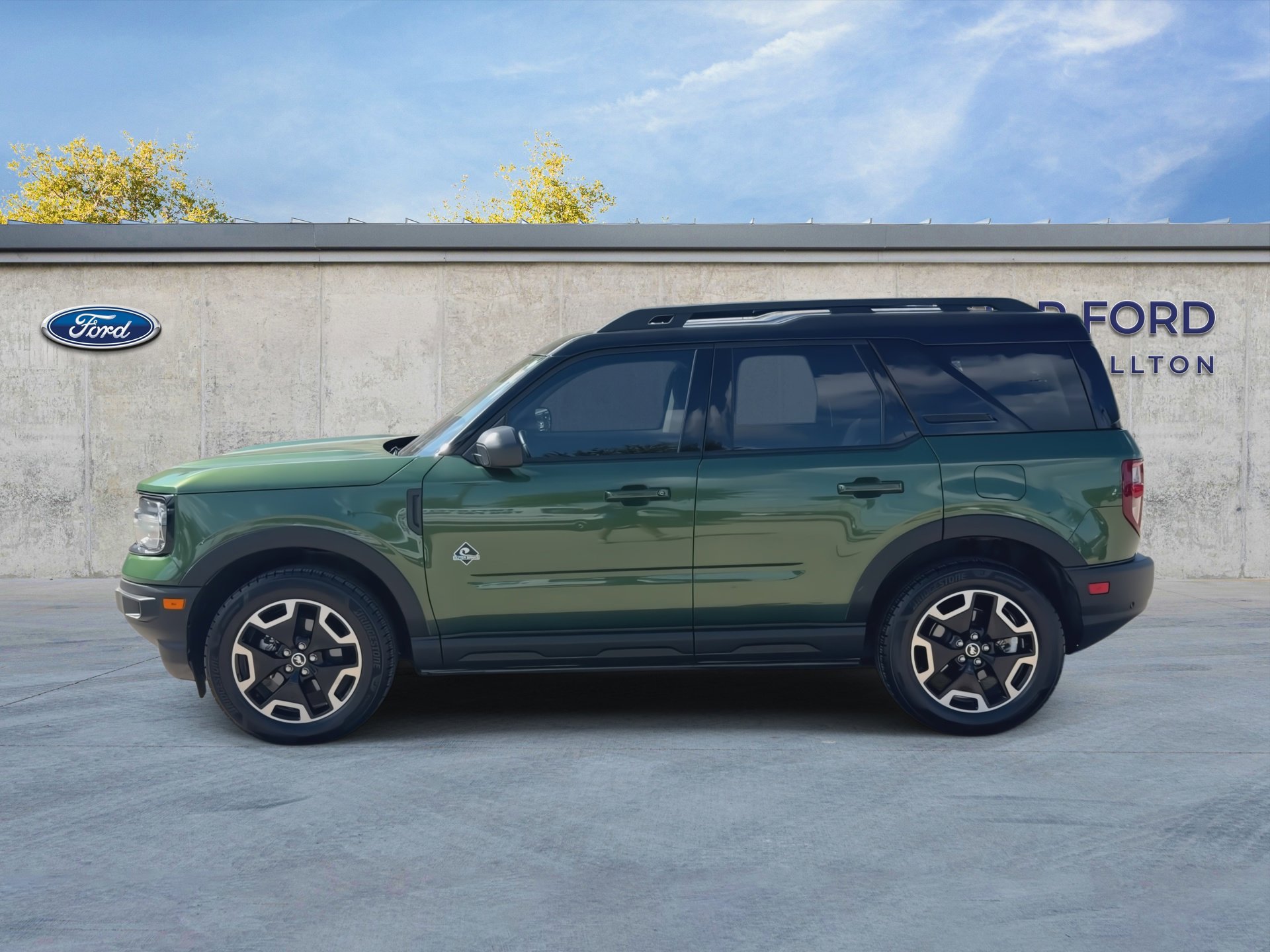 Certified 2024 Ford Bronco Sport Outer Banks AWD/4WD image 5