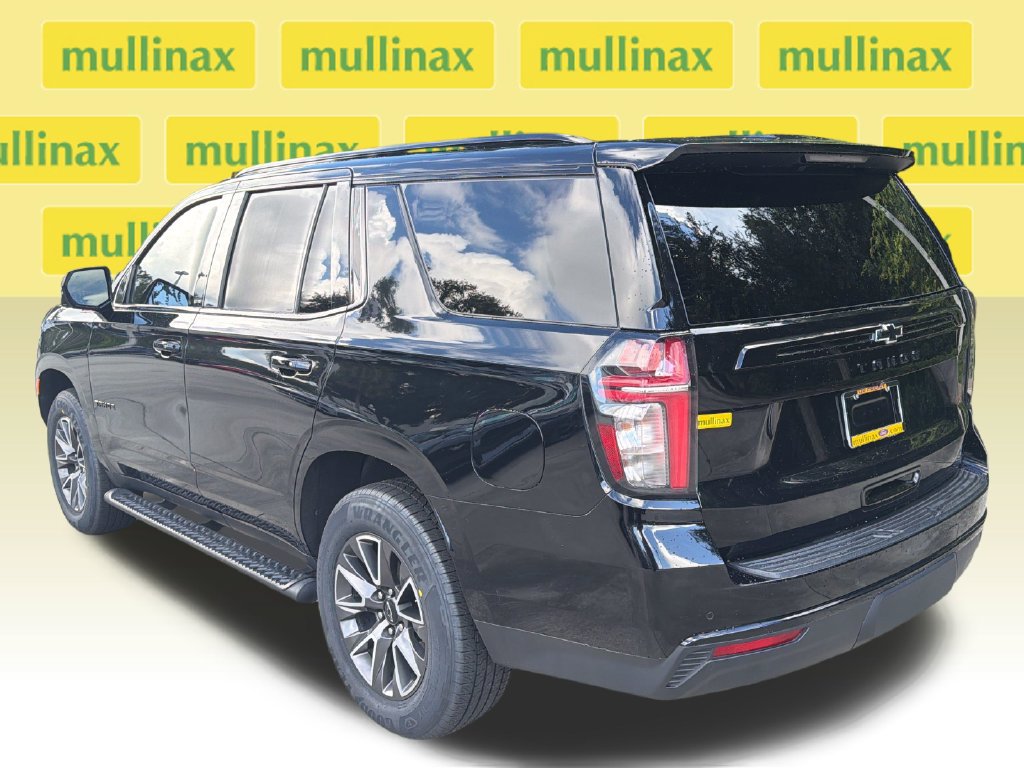 Used 2023 Chevrolet Tahoe Z71 w/ Luxury Package AWD/4WD image 10