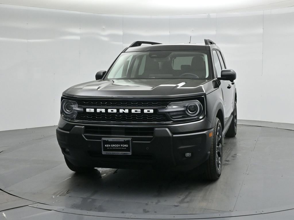 Certified 2025 Ford Bronco Sport Outer Banks w/ Outer Banks Tech Package+ image 29