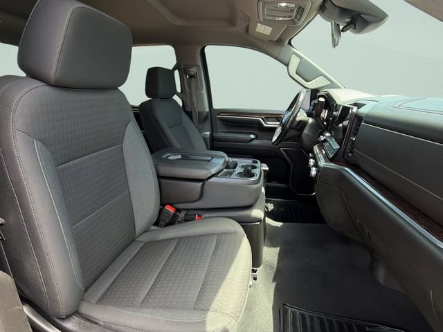 Used 2022 GMC Sierra 1500 Elevation w/ X31 Off-Road Package AWD/4WD image 11