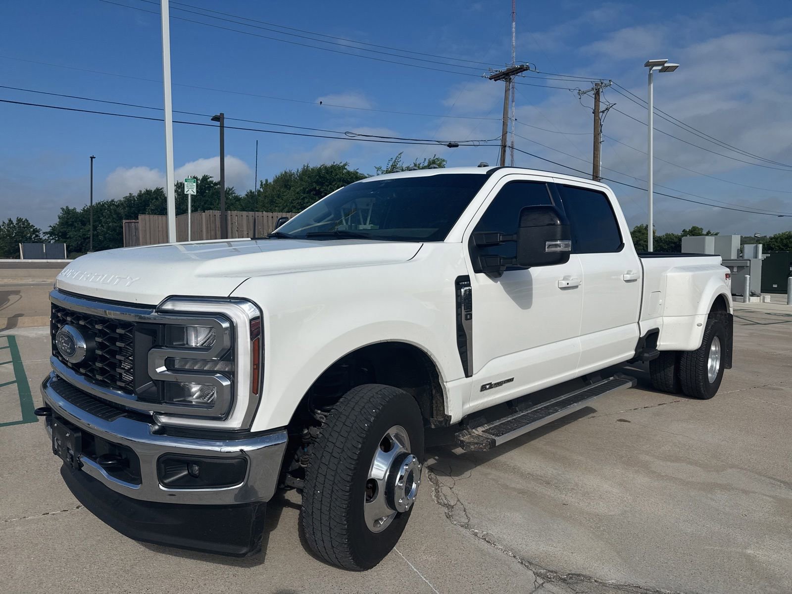 Certified 2024 Ford F350 Lariat w/ FX4 Off-Road Package AWD/4WD image 8