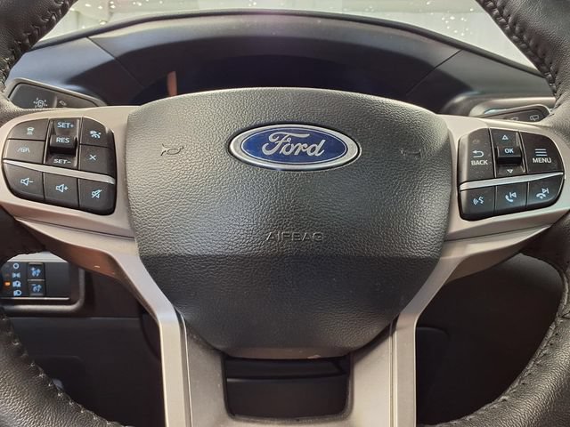 Certified 2023 Ford Explorer XLT w/ Equipment Group 202A AWD/4WD image 18