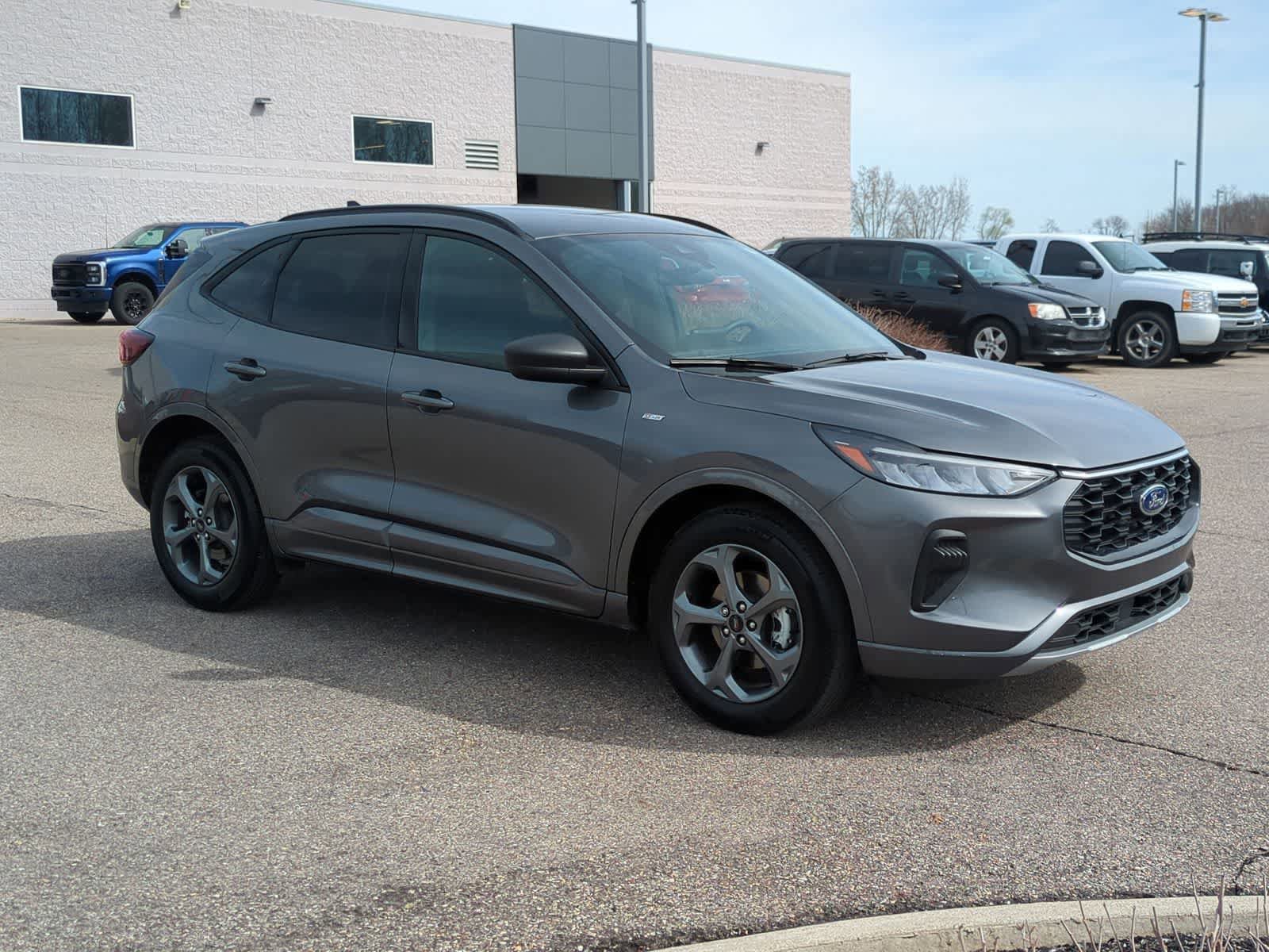 Certified 2023 Ford Escape ST-Line AWD/4WD video 2