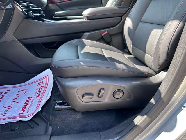 Used 2025 Chevrolet Traverse Z71 w/ Enhanced Driving Package AWD/4WD image 13
