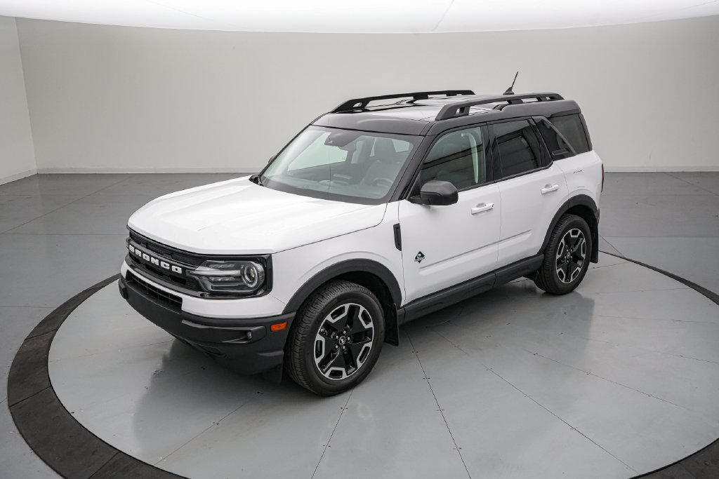 Certified 2023 Ford Bronco Sport Outer Banks w/ Tech Package AWD/4WD image 8