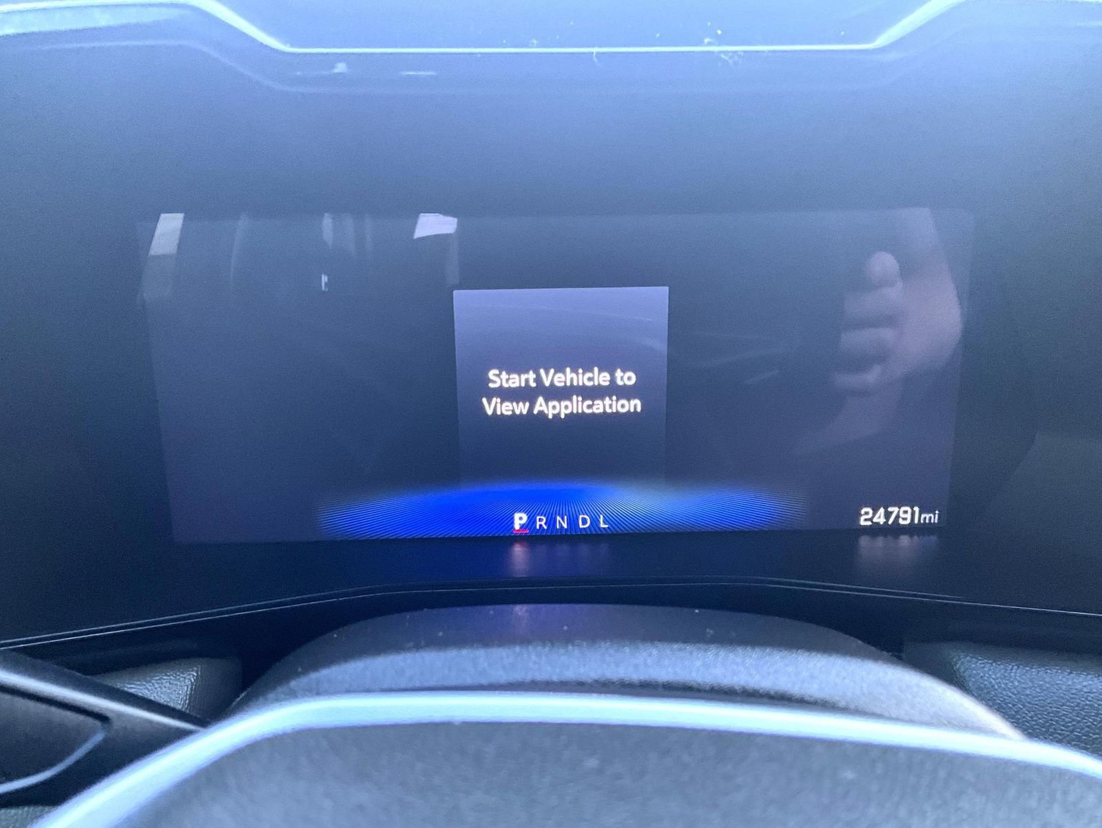 Used 2024 Chevrolet Colorado ZR2 w/ Technology Package AWD/4WD image 15
