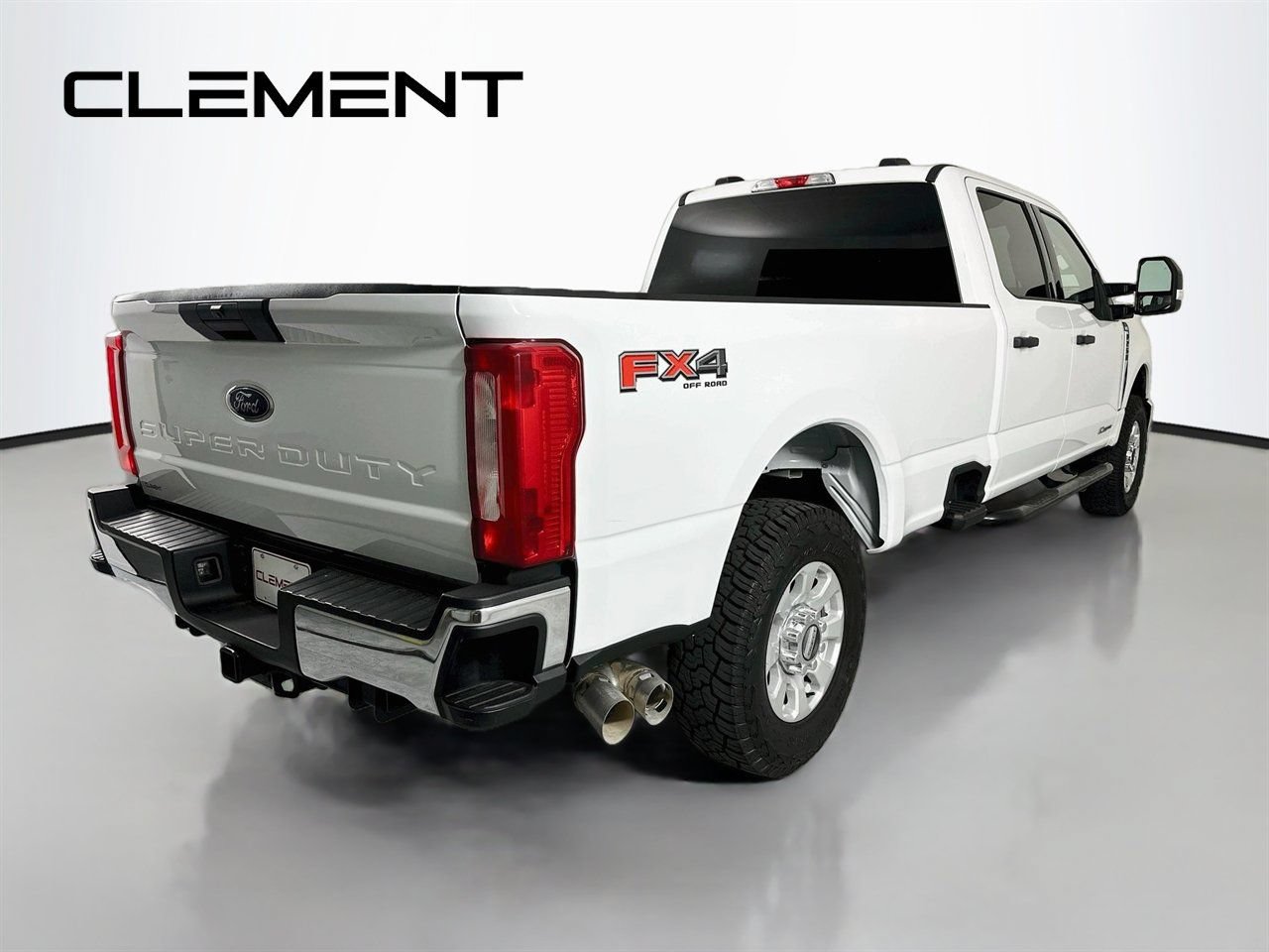 Certified 2024 Ford F250 XLT w/ FX4 Off-Road Package AWD/4WD image 7