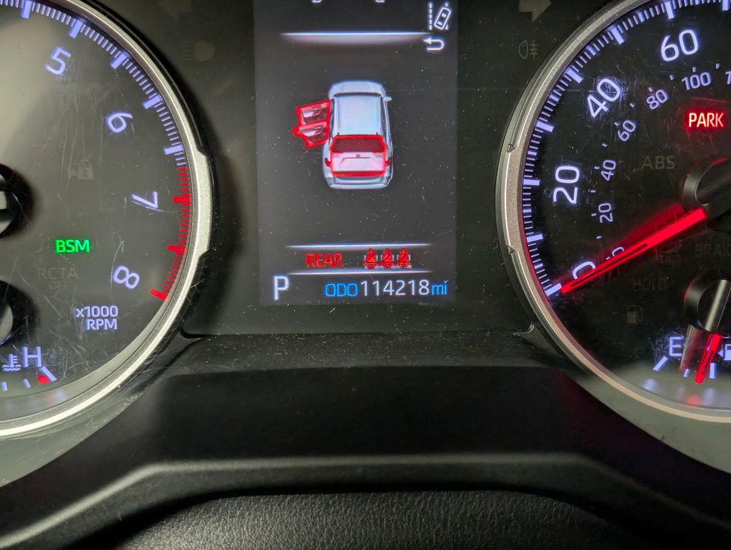 Used 2020 Toyota RAV4 XLE AWD/4WD image 20