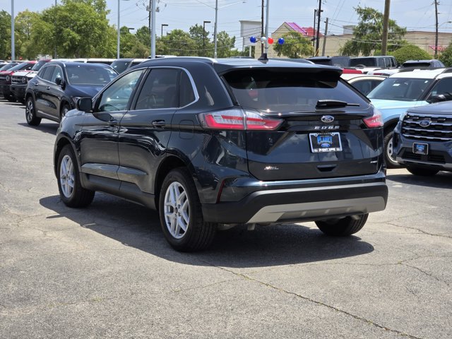 Certified 2023 Ford Edge SEL w/ Convenience Package AWD/4WD image 5