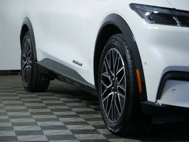 Certified 2024 Ford Mustang Mach-E Premium AWD/4WD image 2