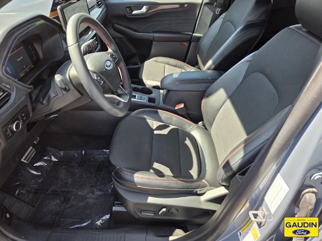 Certified 2023 Ford Escape ST-Line w/ Tech Pack #1 FWD image 11